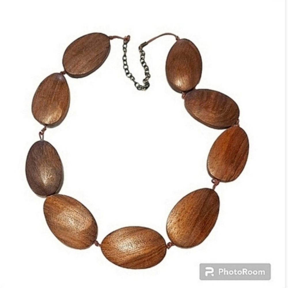 Vintage Wood Infinity Necklace - Picture 2 of 10